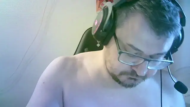 SirAbuser webcam
