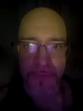 Curious9884 webcam