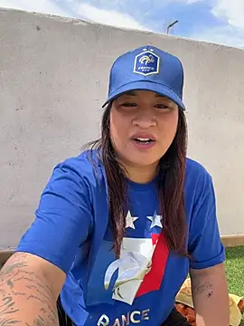 johanna974x (F milf) - flash cul