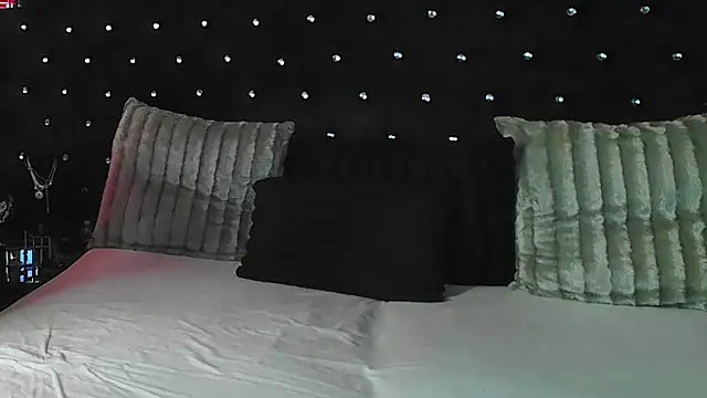 InannaStar webcam