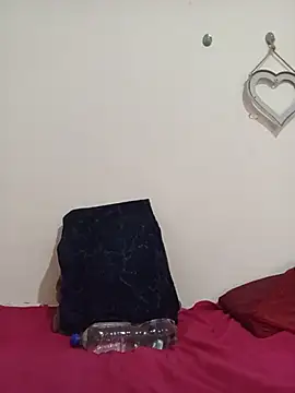 SEXYMOANSXX webcam