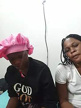 BlondieBitch webcam