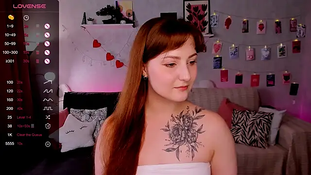velvet_cherry_ webcam