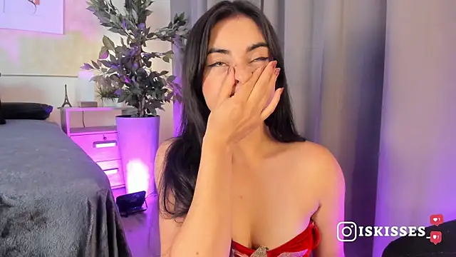 isabellasweet__ - IsabellaSweet__'s free webcam - UK Sex Cams