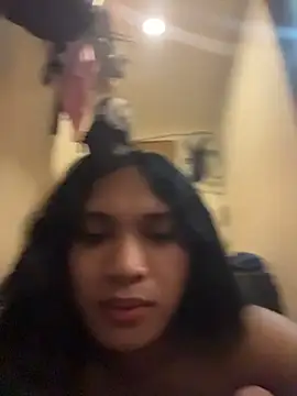 slutty_aki's room