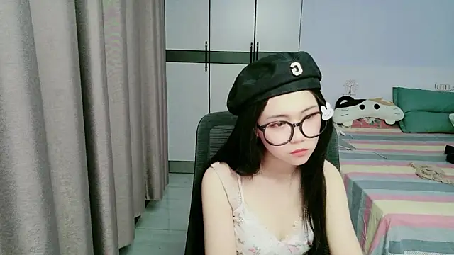 xiaoxiaoyu030 - Xiaoxiaoyu030's free webcam - UK Sex Cams
