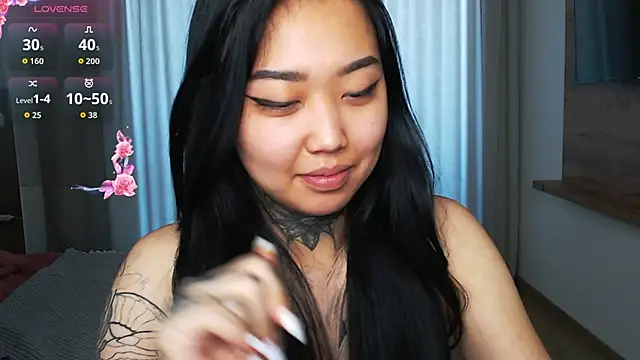 LillGothBaby webcam