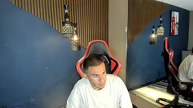 TomasDuquee webcam