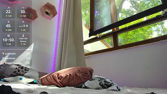 Awesome_Jolie webcam