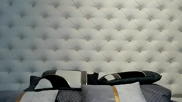 AmiellaRose webcam