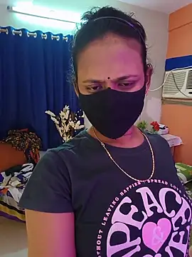 Lena_mahiyaa webcam