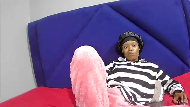 TheSexyBibi webcam
