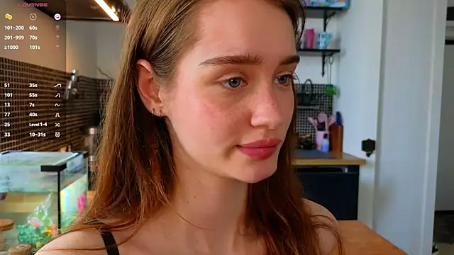 AliviaWithLove webcam