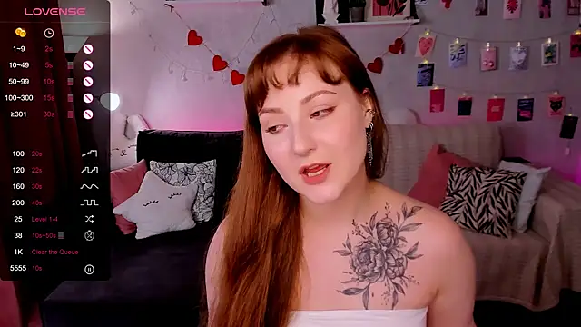 velvet_cherry_ webcam