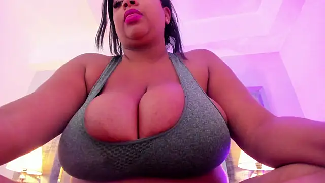 Ciara_Benet webcam