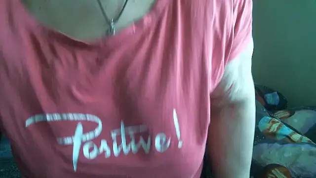 Lana555 live cam on StripChat