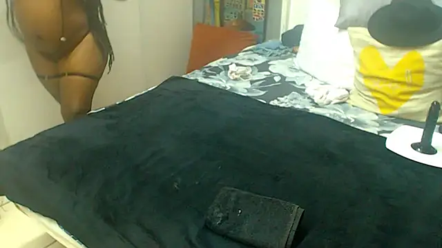 Brunettedevon33 webcam