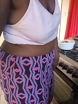zainabsmile webcam