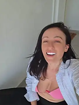 Risky_woman webcam