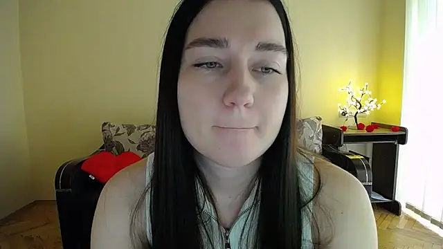 Pretty_shy webcam