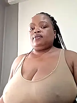 hugemelonsxxx webcam