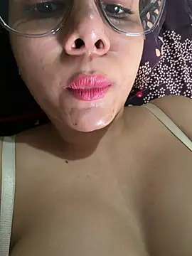 Queen_sofiyaa webcam