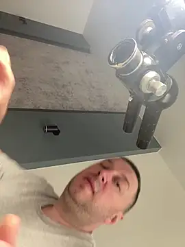 DorianJeday webcam