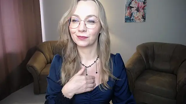 Ava_Elior webcam