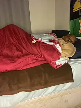 BoobsQueeen webcam