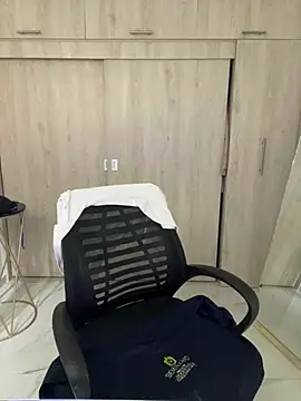 Adele_Sweett webcam