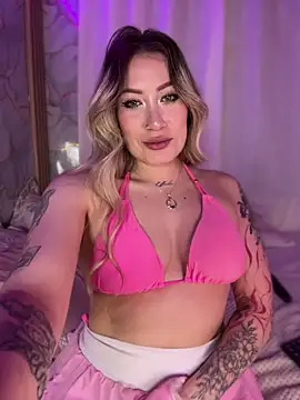 Lally_Valencia__ webcam