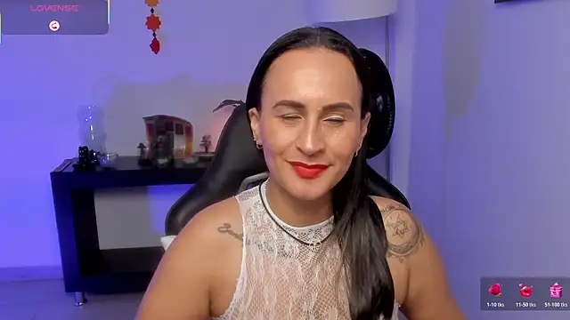 Sara_Charmy webcam