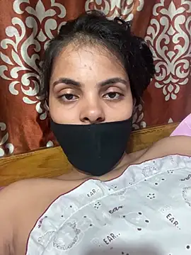 Sandhya_77 webcam