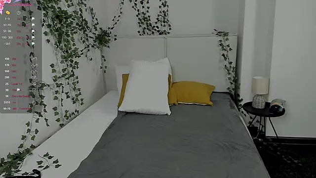 BlondeSambuca webcam