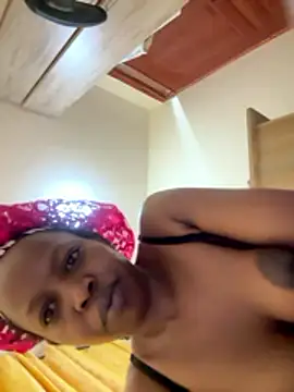 freaky_squirter webcam