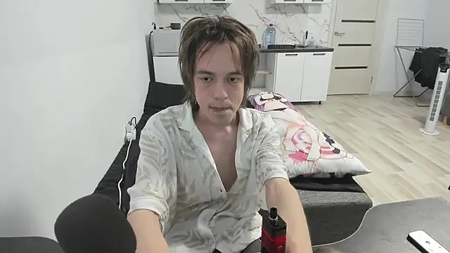 Nolan_Sagee webcam