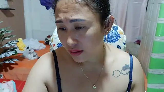 Filipina_Desire