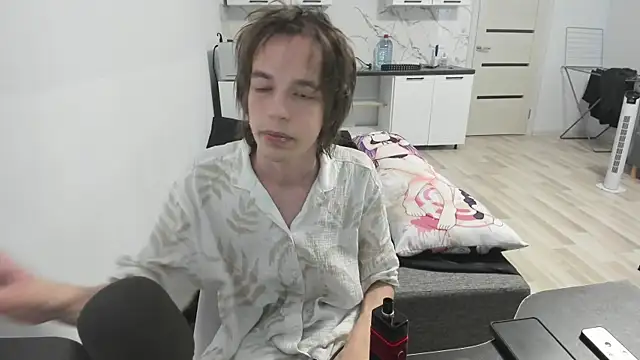Nolan_Sagee
