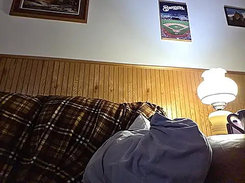horny4you1 webcam