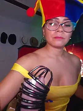 MistressSlut1 webcam