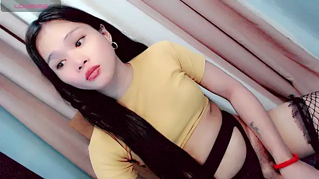 Littleslutty_baby webcam