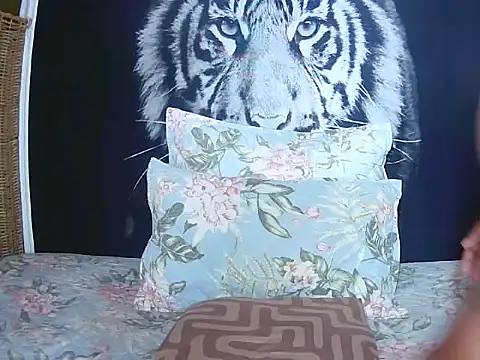 GaggingSlutXx webcam