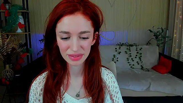ChristinaConteeree webcam