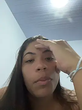 ZahraAmira_ webcam
