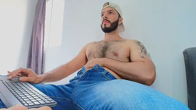 tommel_bailey webcam