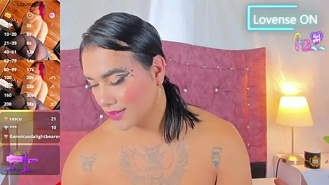 Sofia_Cordero webcam