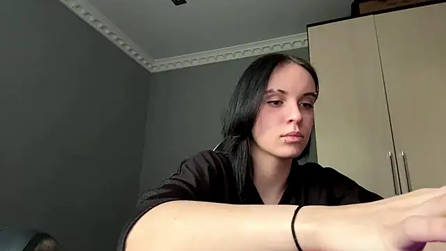 illiebilish webcam