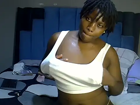 melanin_moon webcam