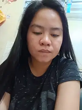 xyummytits69x webcam