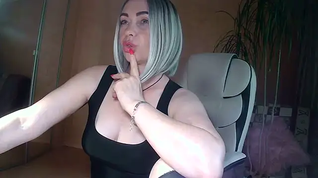 Roxolana_Drim webcam